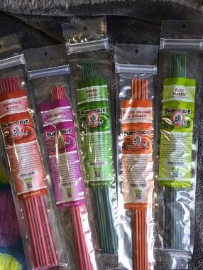 Scented Incense Sticks - Assorted Green, Pink, Orange, Red, Black